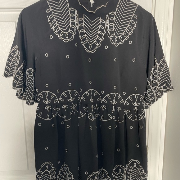 Beautiful and elegant maternity top!!! Great for all pregnancy 💕💕 - Picture 4 of 4